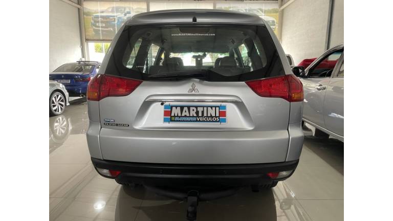 MITSUBISHI - PAJERO DAKAR - 2011/2011 - Prata - R$ 102.900,00