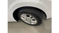 CHEVROLET - ONIX - 2013/2013 - Branca - R$ 46.900,00