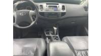 TOYOTA - HILUX - 2013/2013 - Prata - R$ 135.000,00