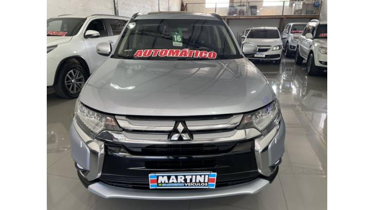 MITSUBISHI - OUTLANDER - 2016/2016 - Prata - R$ 99.000,00
