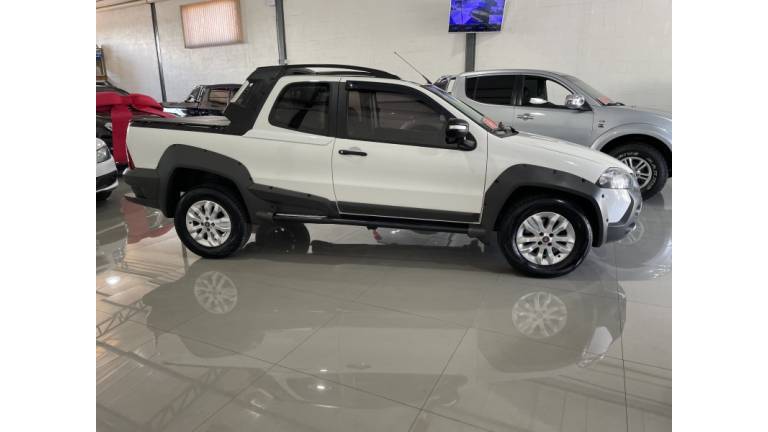 FIAT - STRADA - 2013/2013 - Branca - R$ 56.900,00