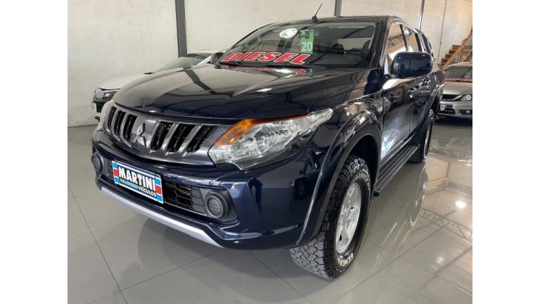 MITSUBISHI - L200 TRITON - 2020/2020 - Azul - R$ 146.000,00