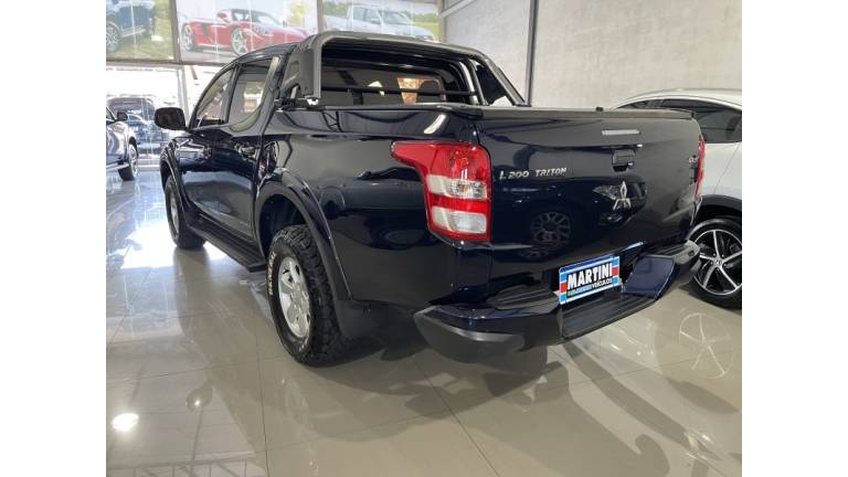 MITSUBISHI - L200 TRITON - 2020/2020 - Azul - R$ 146.000,00