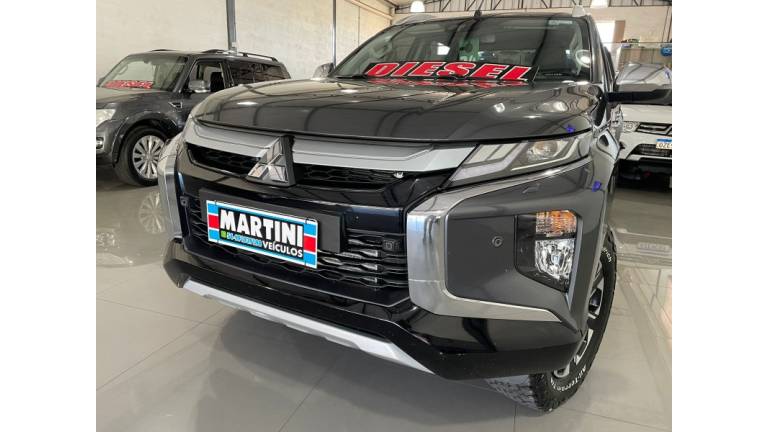 MITSUBISHI - L200 TRITON - 2024/2024 - Cinza - R$ 229.900,00