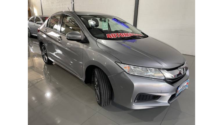 HONDA - CITY - 2015/2015 - Cinza - R$ 68.000,00
