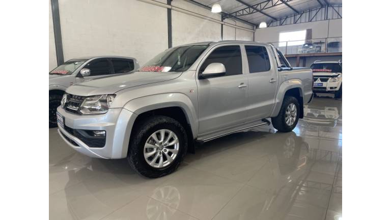 VOLKSWAGEN - AMAROK - 2019/2019 - Prata - R$ 121.900,00