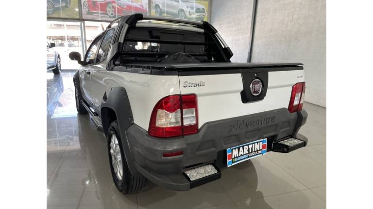 FIAT - STRADA - 2013/2013 - Branca - R$ 56.900,00