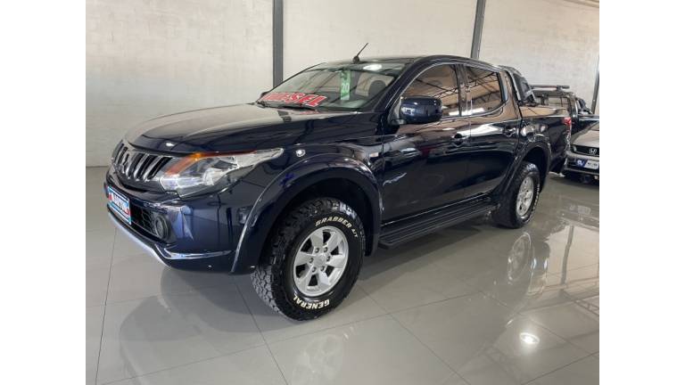 MITSUBISHI - L200 TRITON - 2020/2020 - Azul - R$ 146.000,00