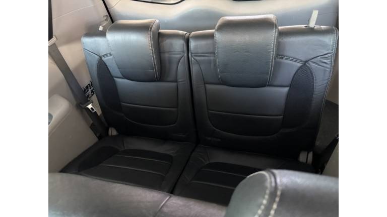 MITSUBISHI - PAJERO DAKAR - 2012/2012 - Preta - R$ 102.900,00