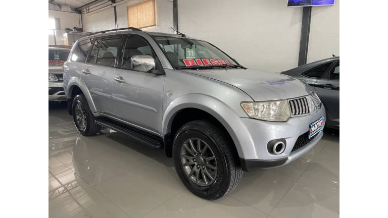 MITSUBISHI - PAJERO DAKAR - 2011/2011 - Prata - R$ 102.900,00