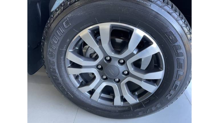 FORD - RANGER - 2019/2019 - Branca - R$ 148.900,00