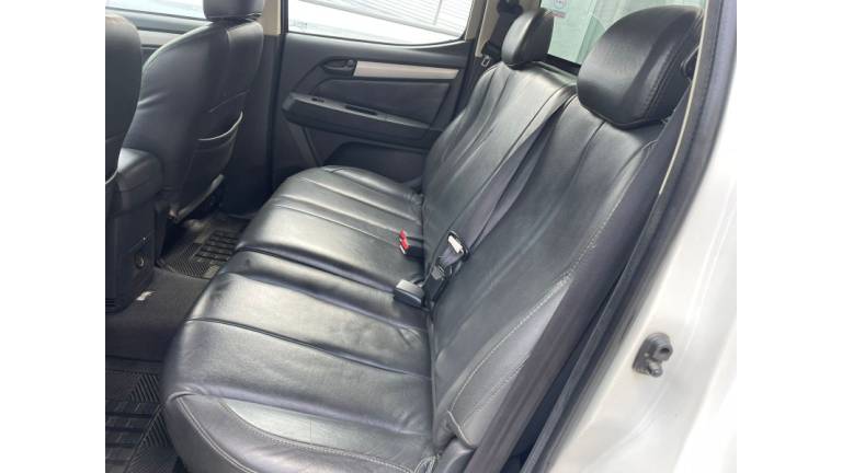 CHEVROLET - S10 - 2014/2014 - Branca - R$ 99.900,00