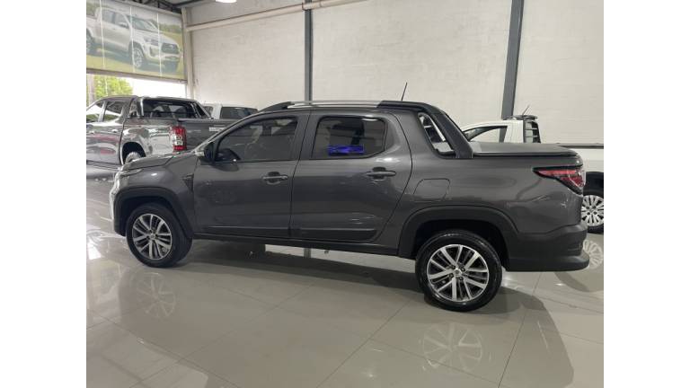 FIAT - STRADA - 2023/2023 - Cinza - R$ 110.900,00