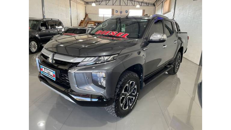 MITSUBISHI - L200 TRITON - 2024/2024 - Cinza - R$ 229.900,00