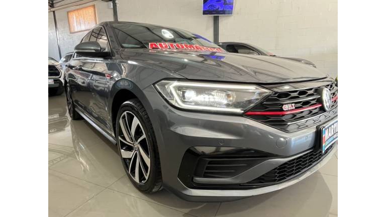 VOLKSWAGEN - JETTA - 2021/2021 - Cinza - R$ 165.900,00
