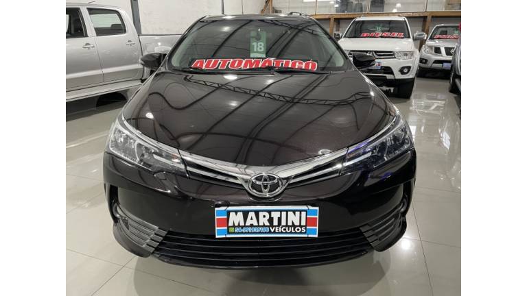 TOYOTA - COROLLA - 2018/2018 - Marrom - R$ 87.900,00