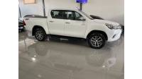 TOYOTA - HILUX - 2017/2017 - Branca - R$ 187.000,00