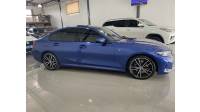 BMW - 320I - 2023/2024 - Azul - R$ 310.000,00