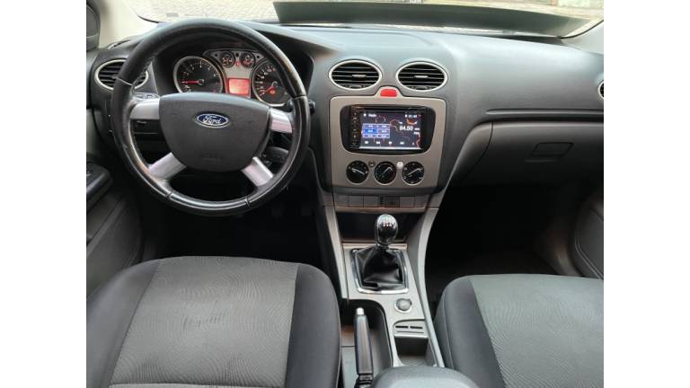 FORD - FOCUS - 2009/2009 - Prata - R$ 36.900,00