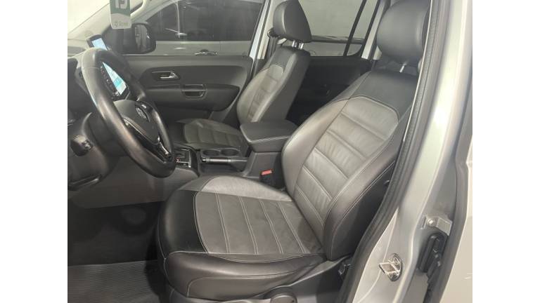 VOLKSWAGEN - AMAROK - 2019/2019 - Prata - R$ 121.900,00