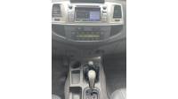 TOYOTA - HILUX - 2013/2013 - Prata - R$ 135.000,00