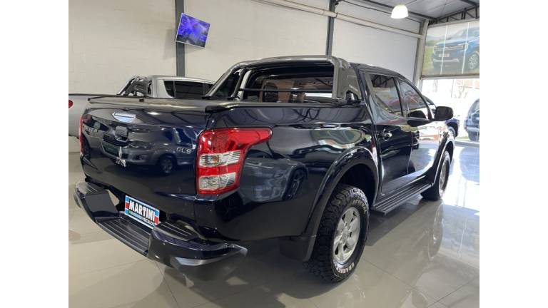 MITSUBISHI - L200 TRITON - 2020/2020 - Azul - R$ 146.000,00