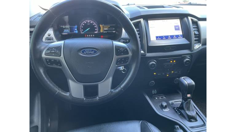 FORD - RANGER - 2021/2021 - Prata - R$ 163.900,00