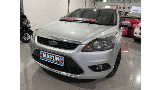 FORD - FOCUS - 2009/2009 - Prata - R$ 36.900,00