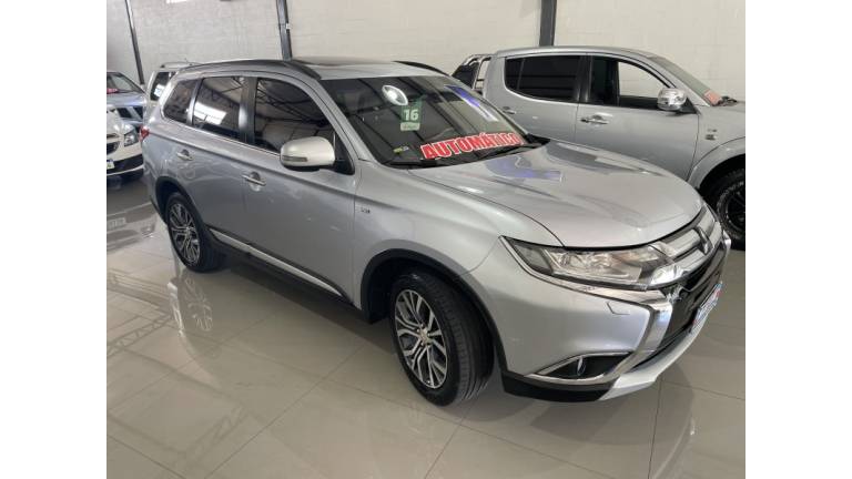 MITSUBISHI - OUTLANDER - 2016/2016 - Prata - R$ 99.000,00