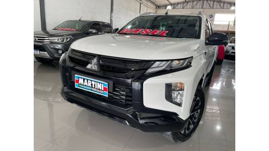 MITSUBISHI - L200 TRITON - 2023/2023 - Branca - R$ 207.900,00