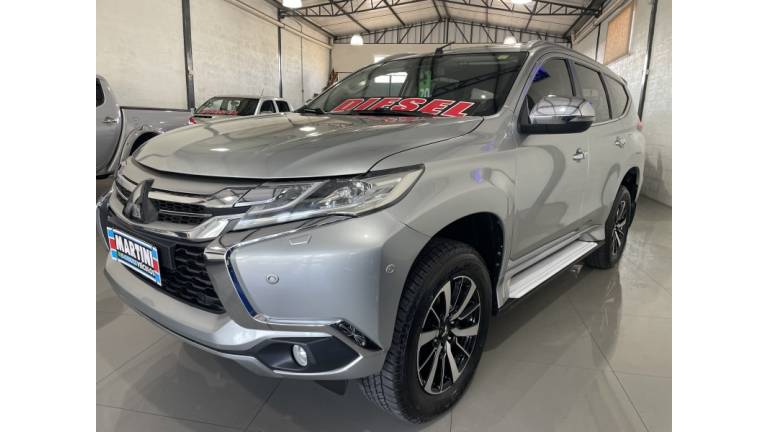 MITSUBISHI - PAJERO SPORT - 2020/2020 - Prata - R$ 219.900,00