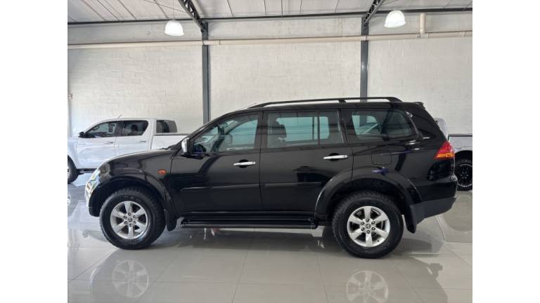 MITSUBISHI - PAJERO DAKAR - 2012/2012 - Preta - R$ 102.900,00