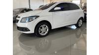 CHEVROLET - ONIX - 2013/2013 - Branca - R$ 46.900,00