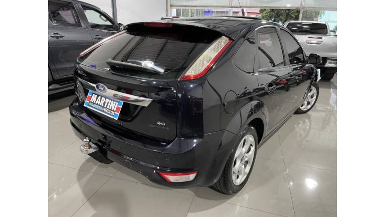 FORD - FOCUS - 2012/2012 - Preta - R$ 48.900,00