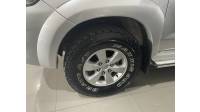 TOYOTA - HILUX - 2013/2013 - Prata - R$ 135.000,00
